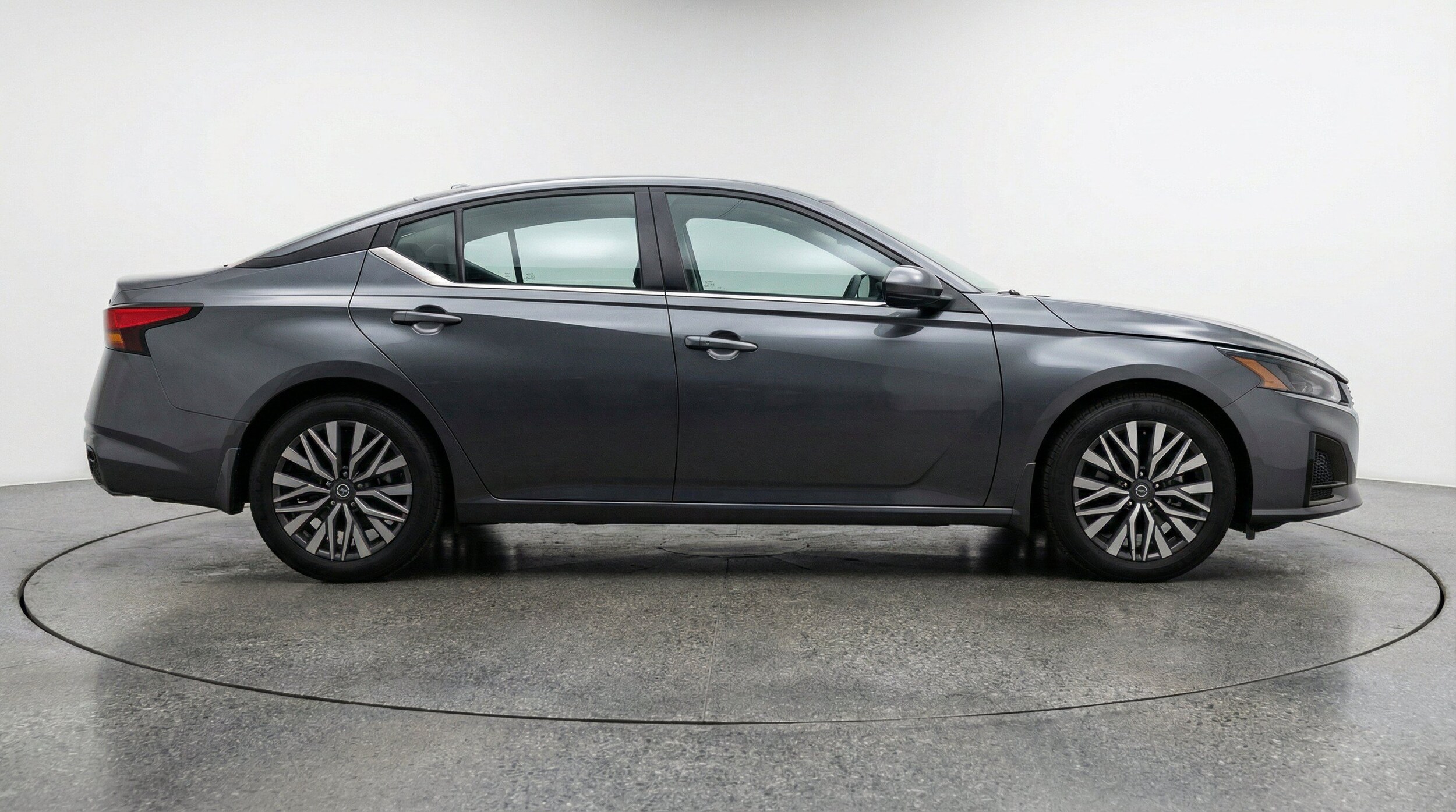 Thumbnail: 2025 Nissan Altima - 11