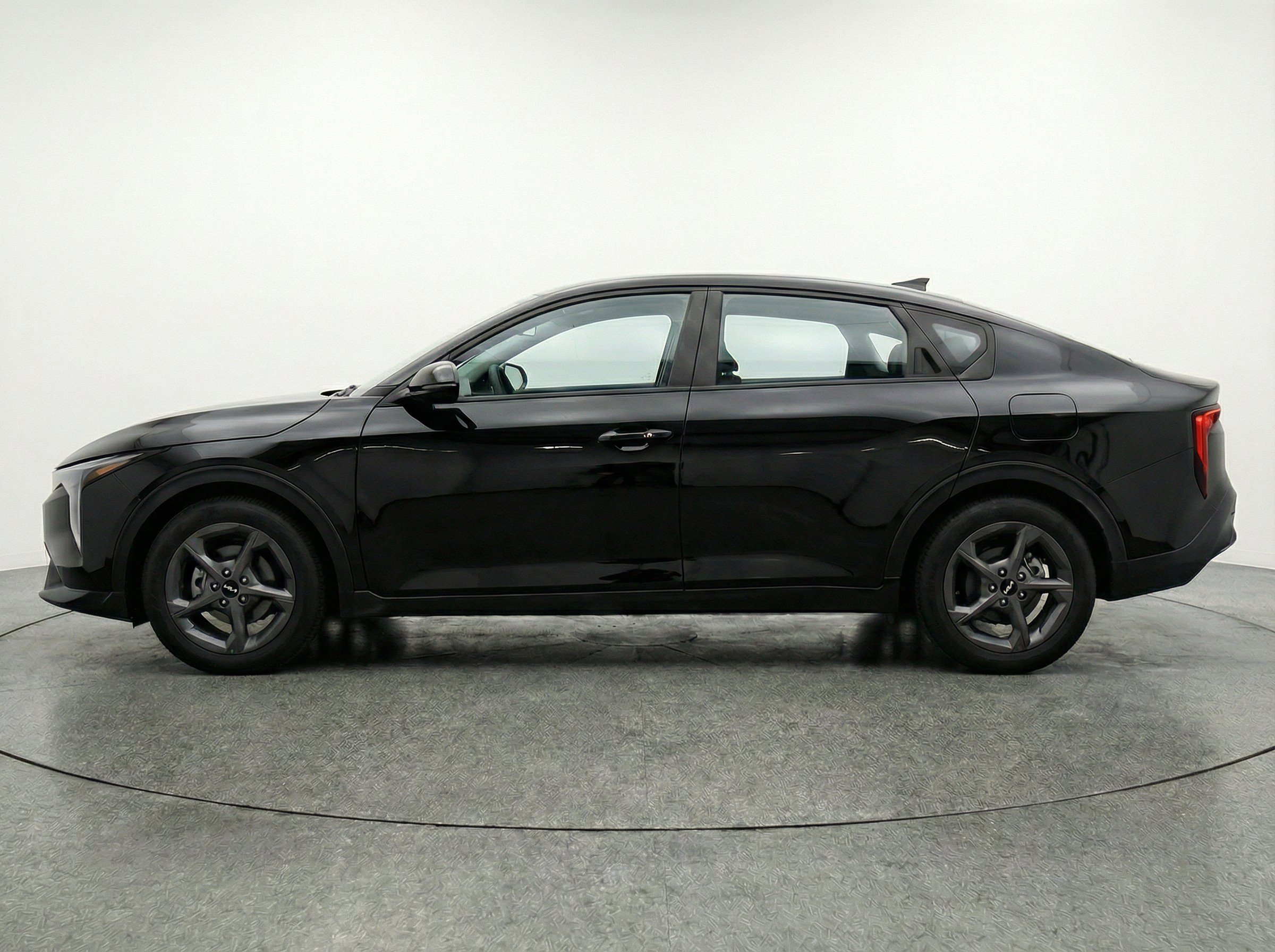 Thumbnail: 2025 Kia K4 - 5