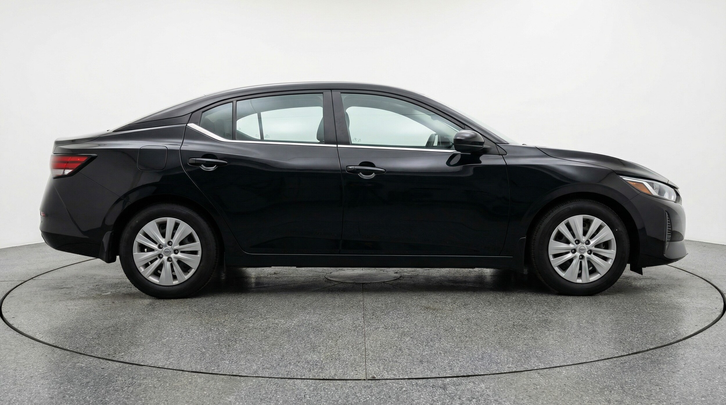 Thumbnail: 2025 Nissan Sentra - 8