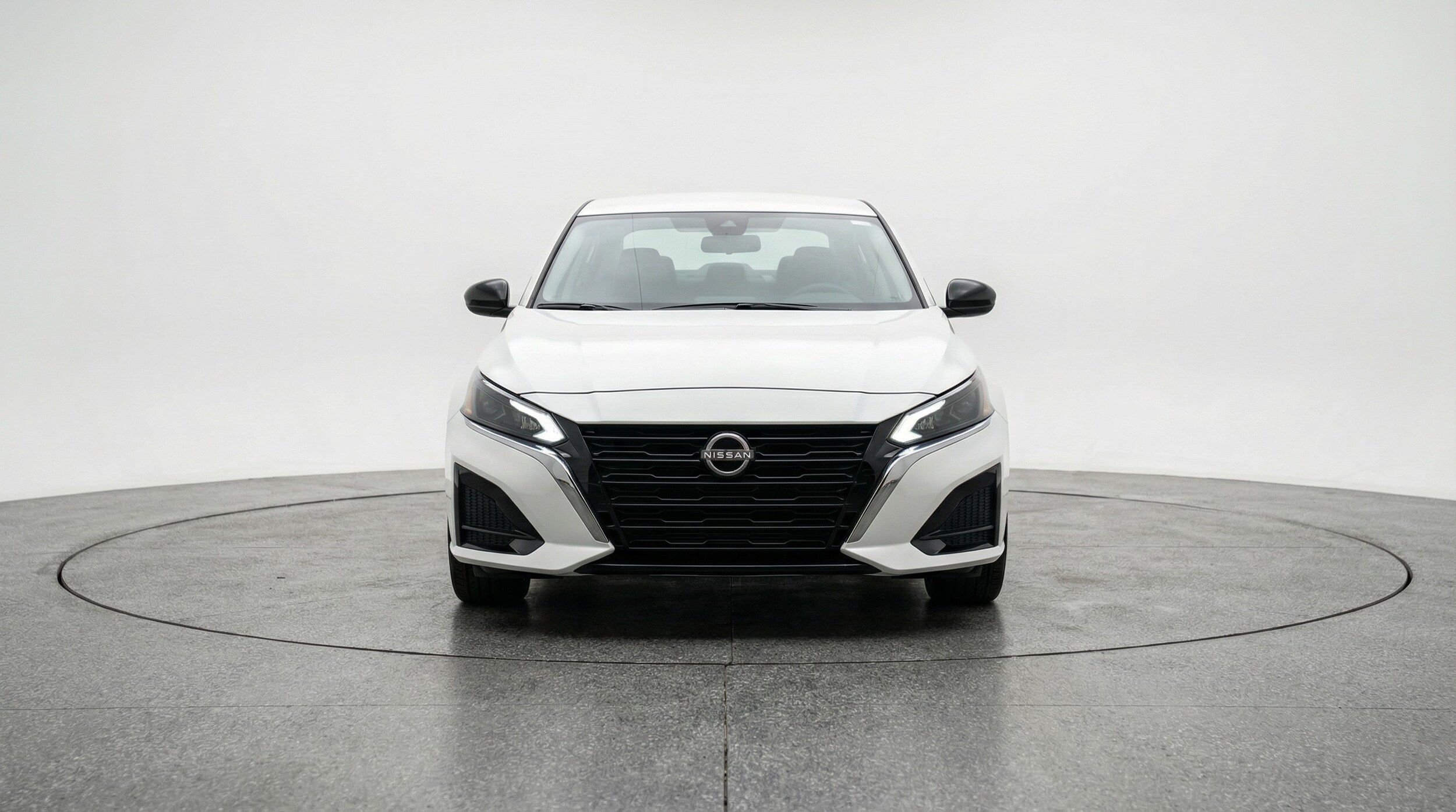 Thumbnail: 2025 Nissan Altima - 2