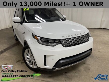 Featured Used 2022 Land Rover Discovery S SUV in Warren