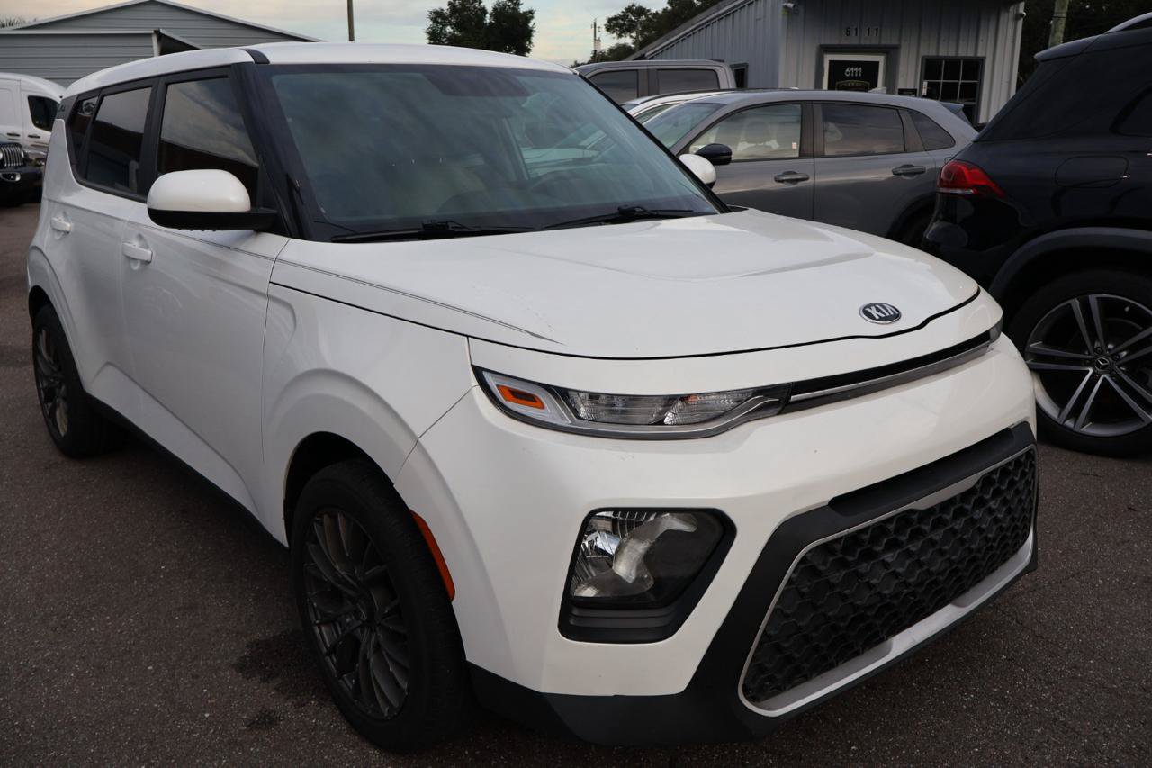 Used 2021 Kia Soul LX Hatchback