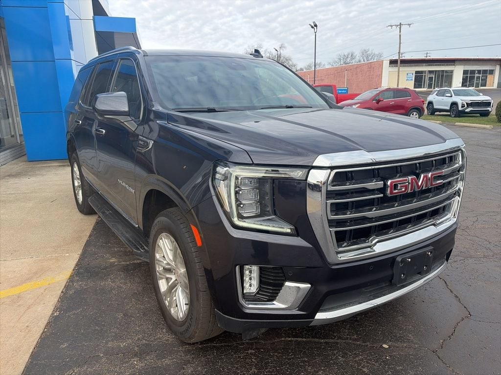 Used 2024 GMC Yukon SLT SUV