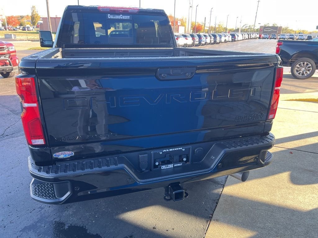 2026 Chevrolet Silverado 2500 HD High Country - Photo 9