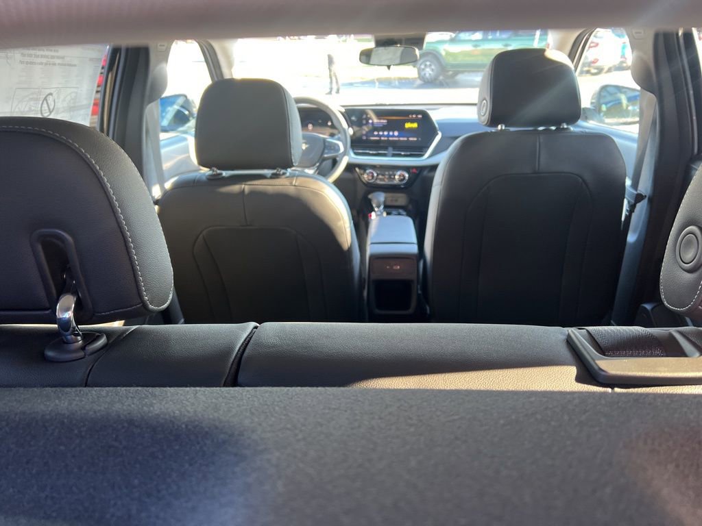 2026 Chevrolet Trax LT - Photo 10