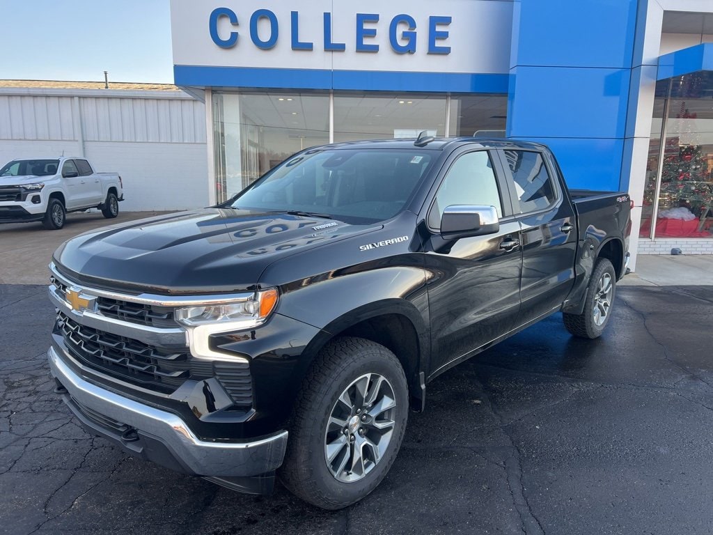 2026 Chevrolet Silverado 1500 LT's photo