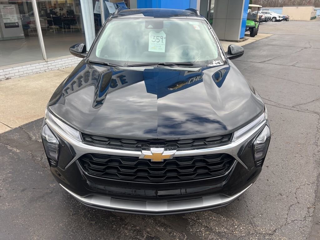 New 2026 Chevrolet Trax LT SUV