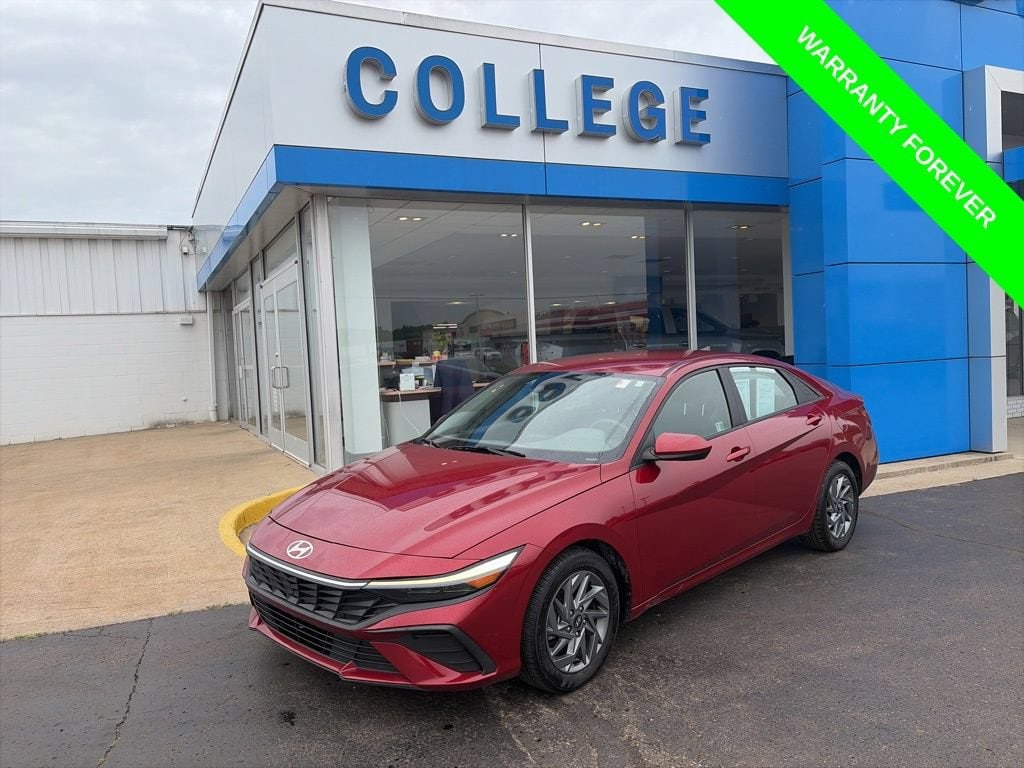 Used 2024 Hyundai Elantra SEL