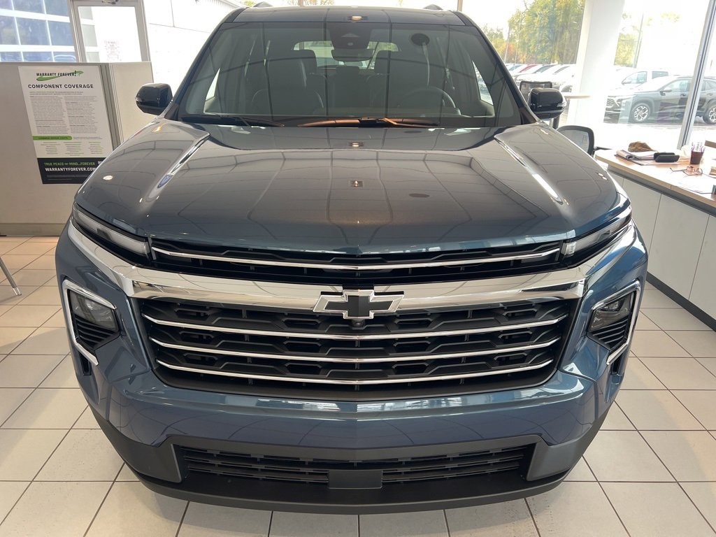 New 2026 Chevrolet Traverse LT SUV