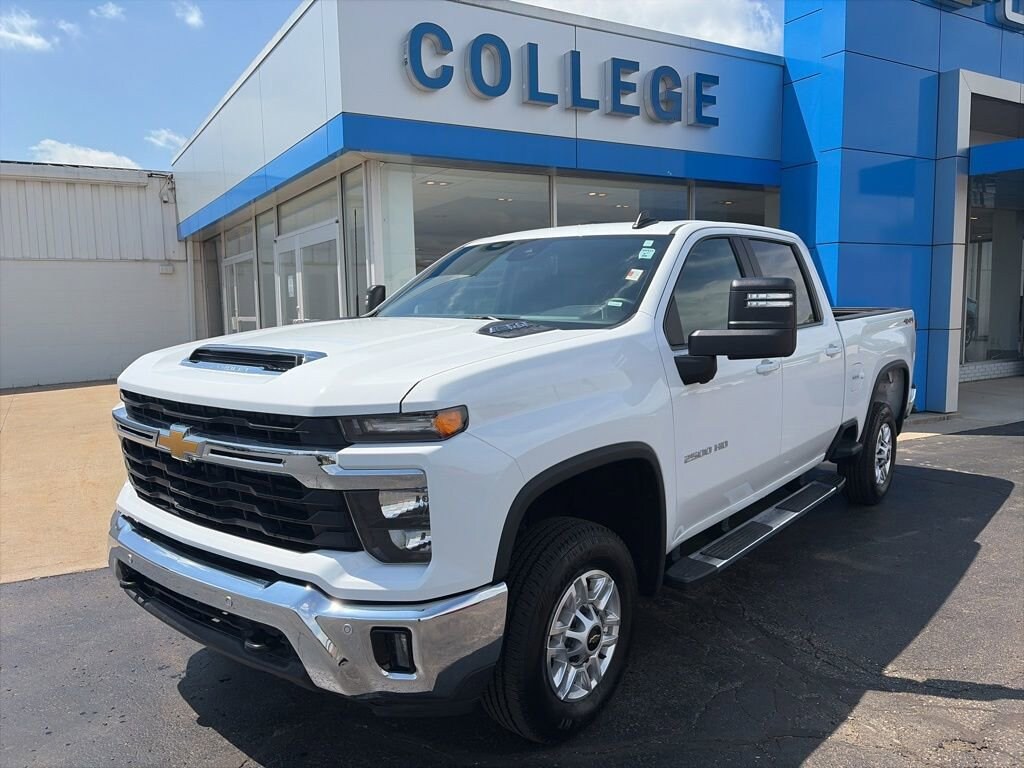 Used 2025 Chevrolet Silverado 2500 HD LT Truck