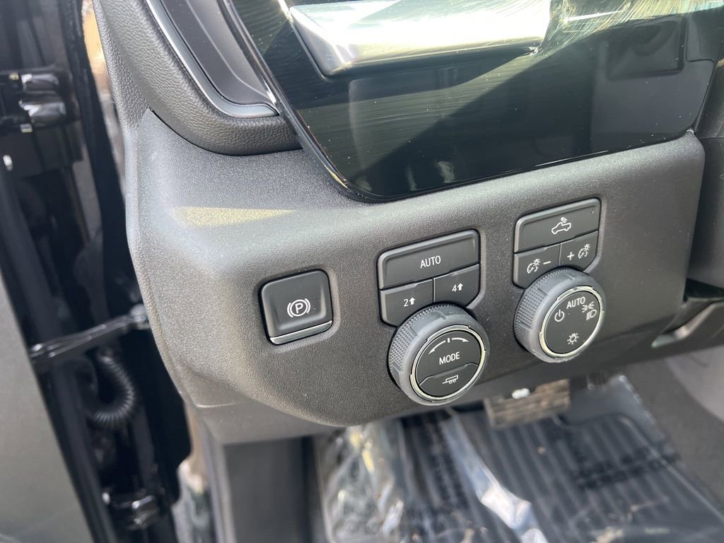 2026 Chevrolet Silverado 1500 LT - Photo 13