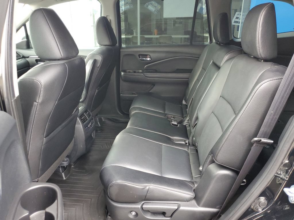 2022 Honda Pilot Black Edition - Photo 14