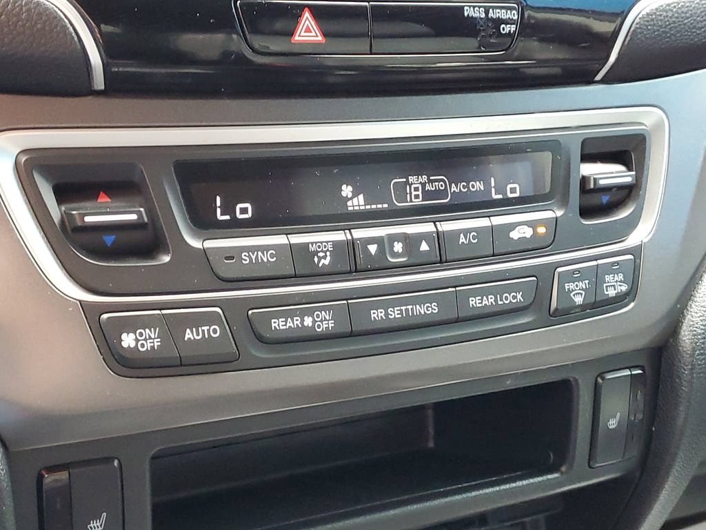 2022 Honda Pilot Black Edition - Photo 28