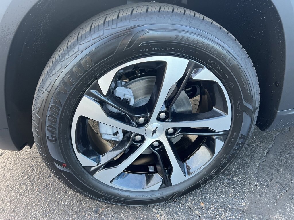 New 2026 Chevrolet Trax 1RS SUV