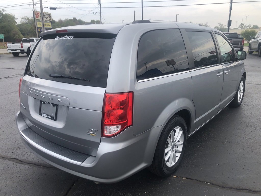 2018 Dodge Grand Caravan SXT photo 3