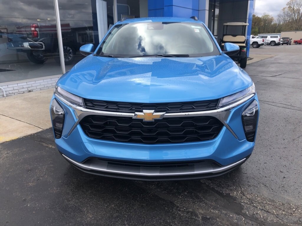 New 2026 Chevrolet Trax LT SUV