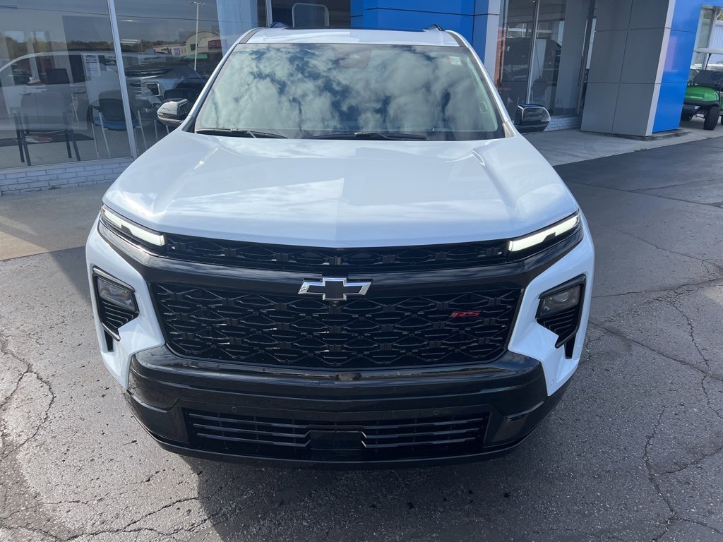 2026 Chevrolet Traverse RS photo 3