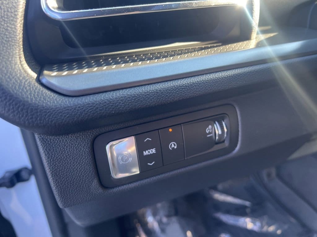 2026 Chevrolet Traverse LT - Photo 14
