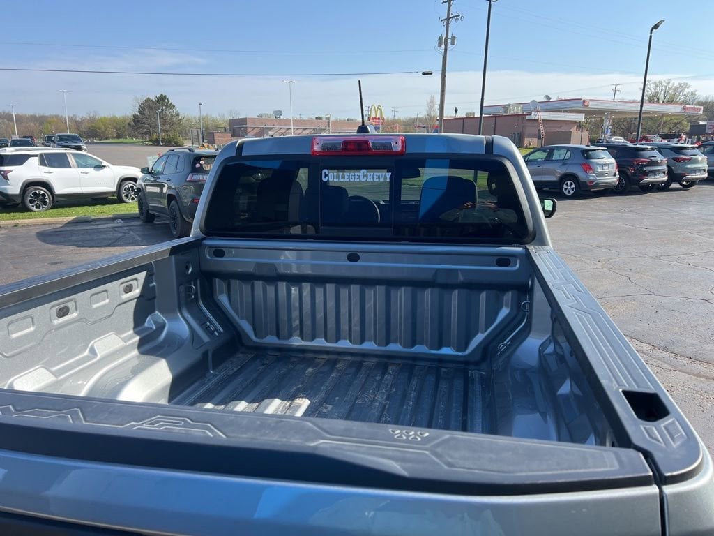 2026 Chevrolet Colorado LT - Photo 8
