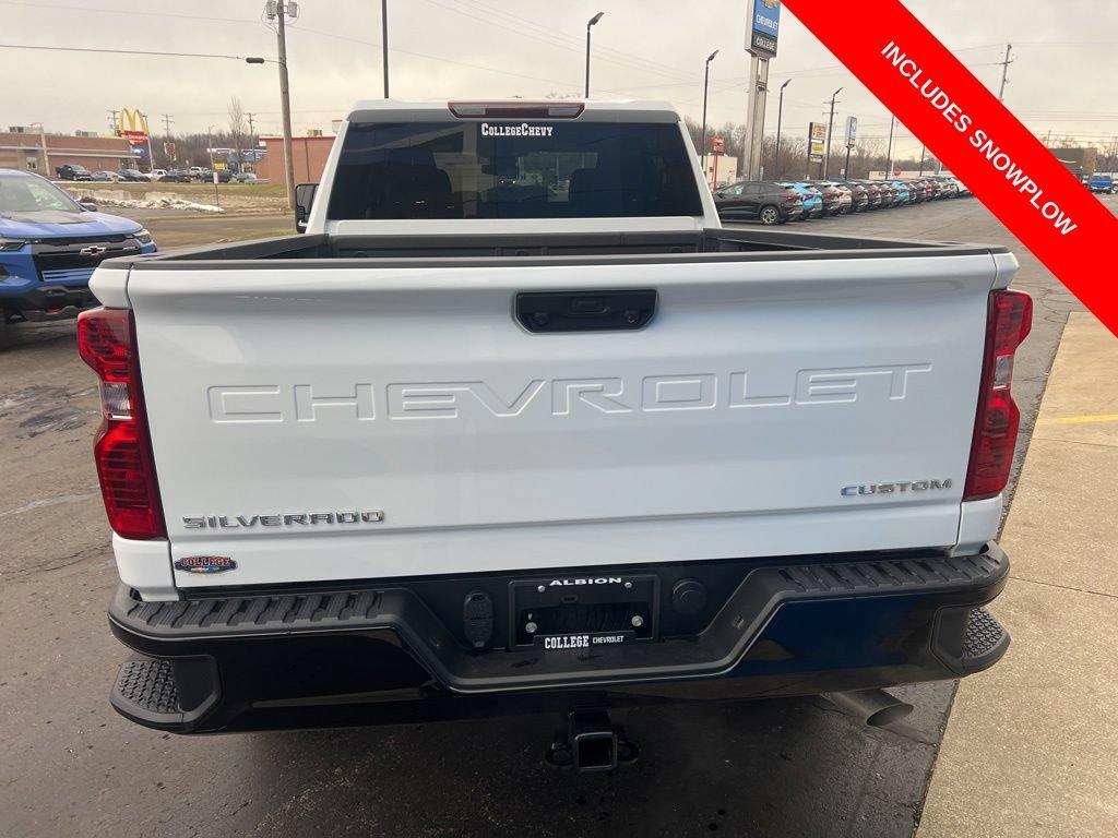 2026 Chevrolet Silverado 2500 HD Custom - Photo 8