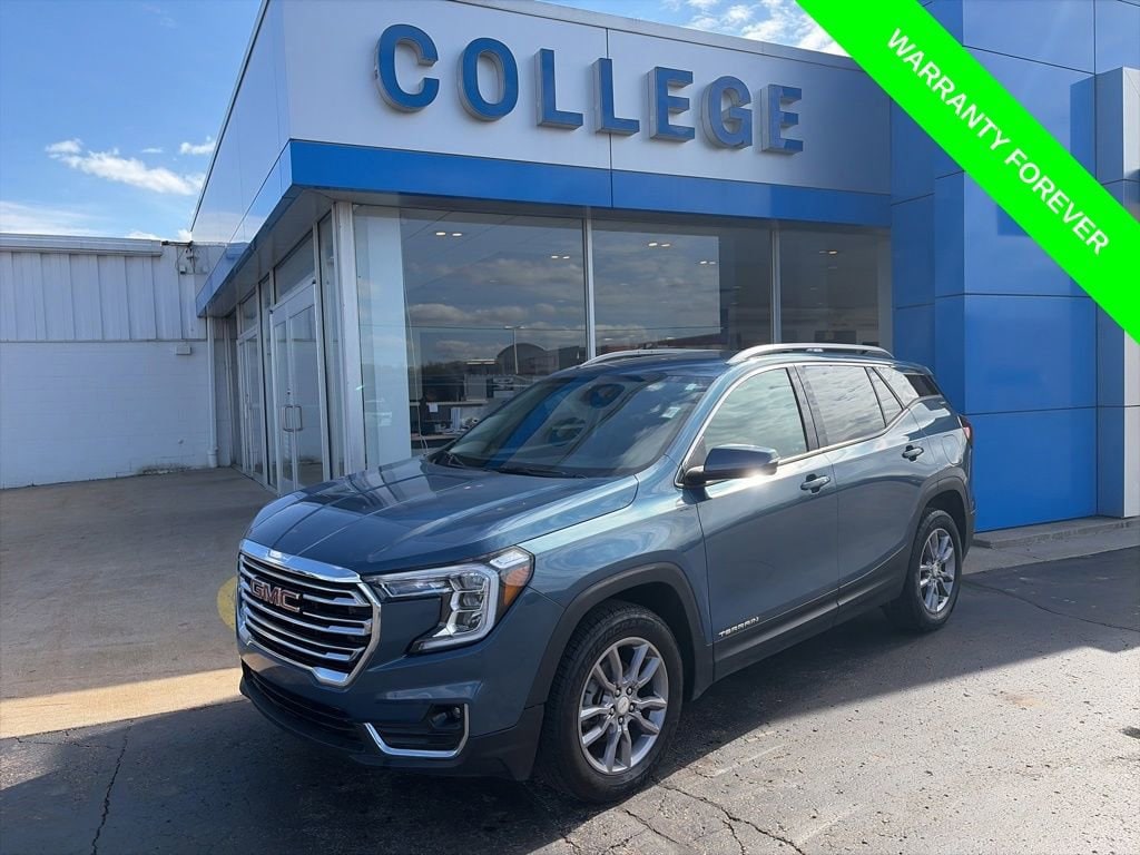 Used 2024 GMC Terrain SLT SUV