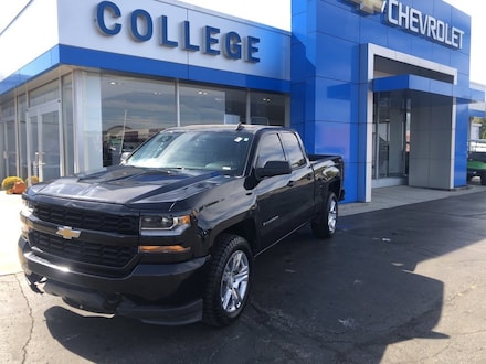 2018 Chevrolet Silverado 1500 Custom Truck
