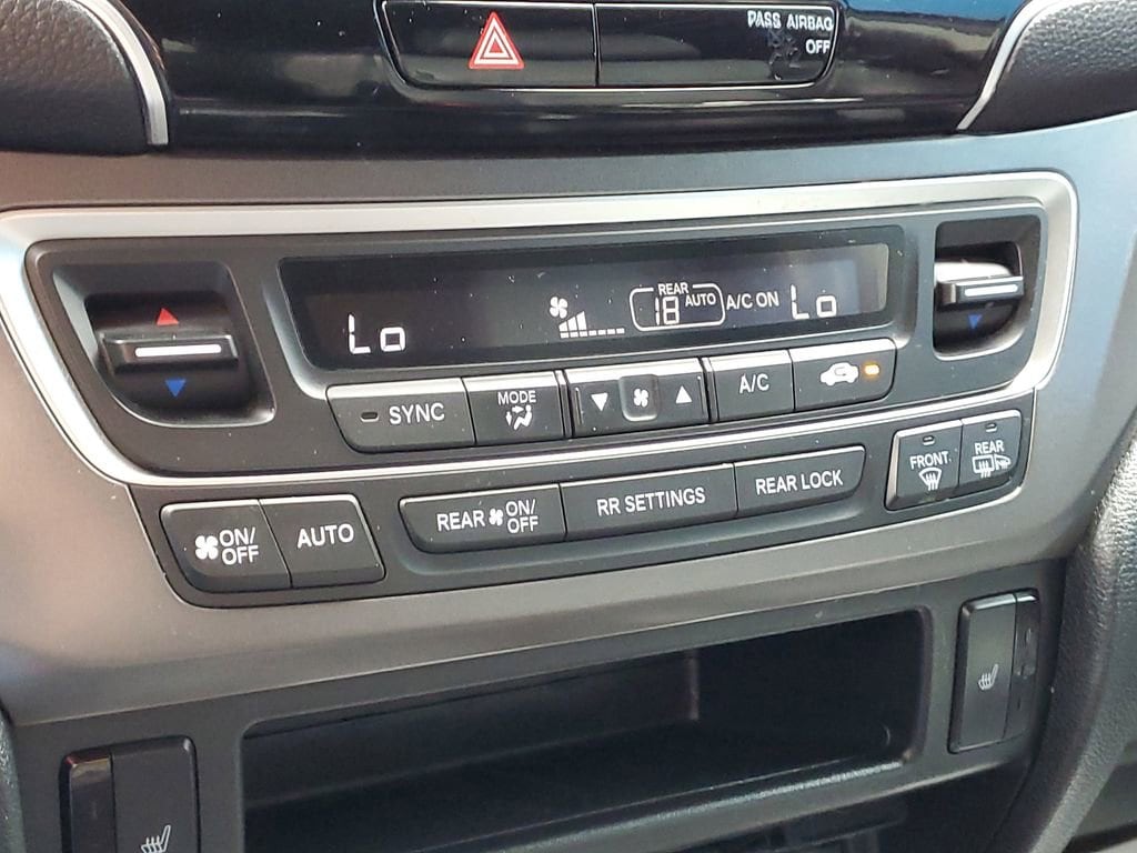 2022 Honda Pilot Black Edition - Photo 28