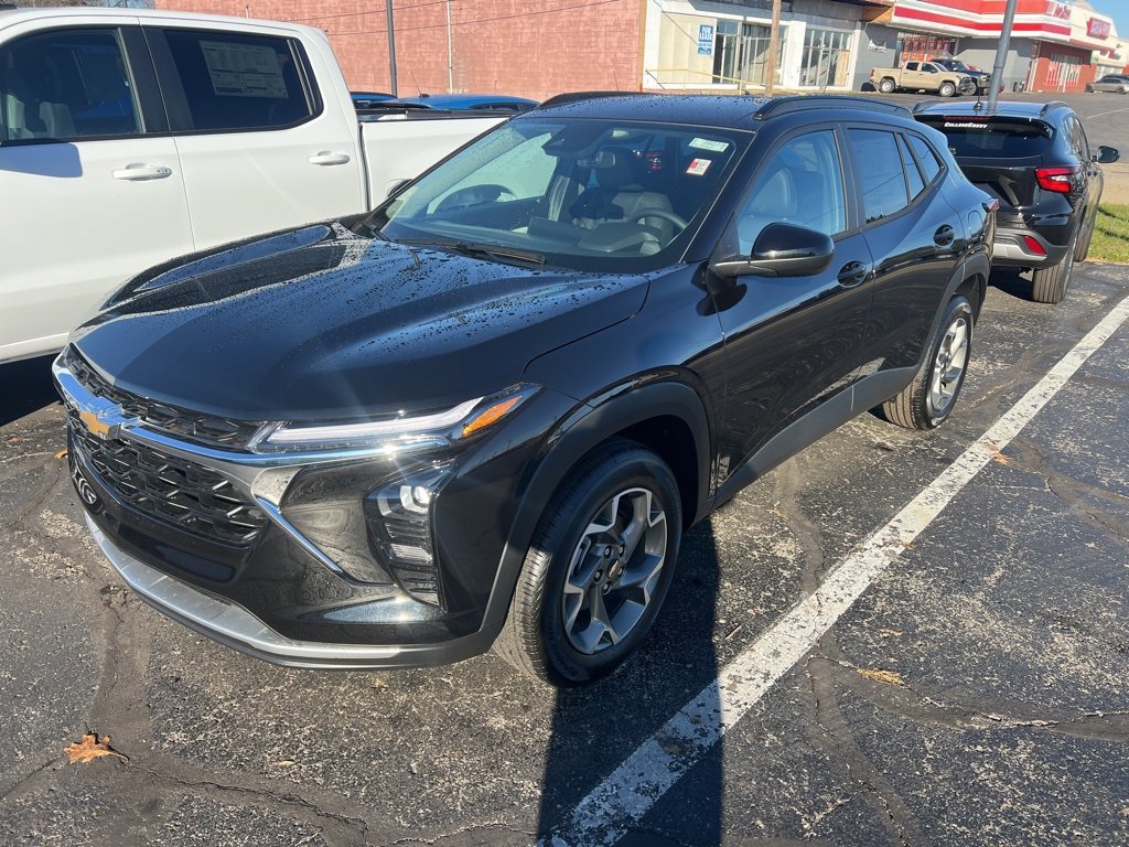 2026 Chevrolet Trax LT's photo