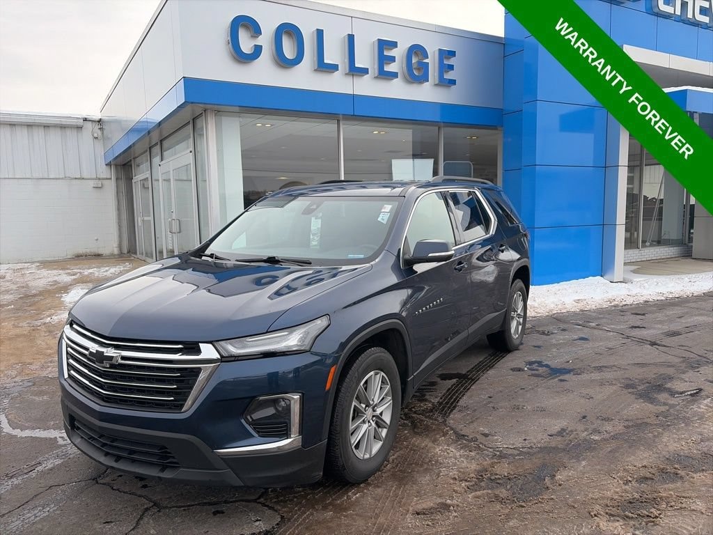 Used 2023 Chevrolet Traverse LT Cloth SUV