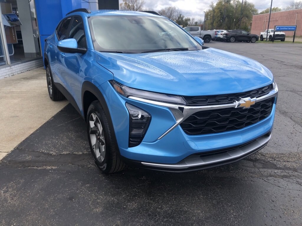 New 2026 Chevrolet Trax LT SUV