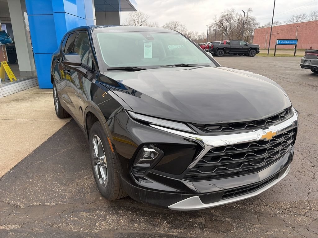 Used 2025 Chevrolet Blazer 2LT SUV