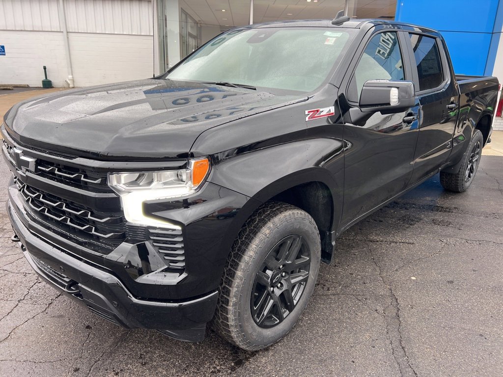 2026 Chevrolet Silverado 1500 RST photo 2