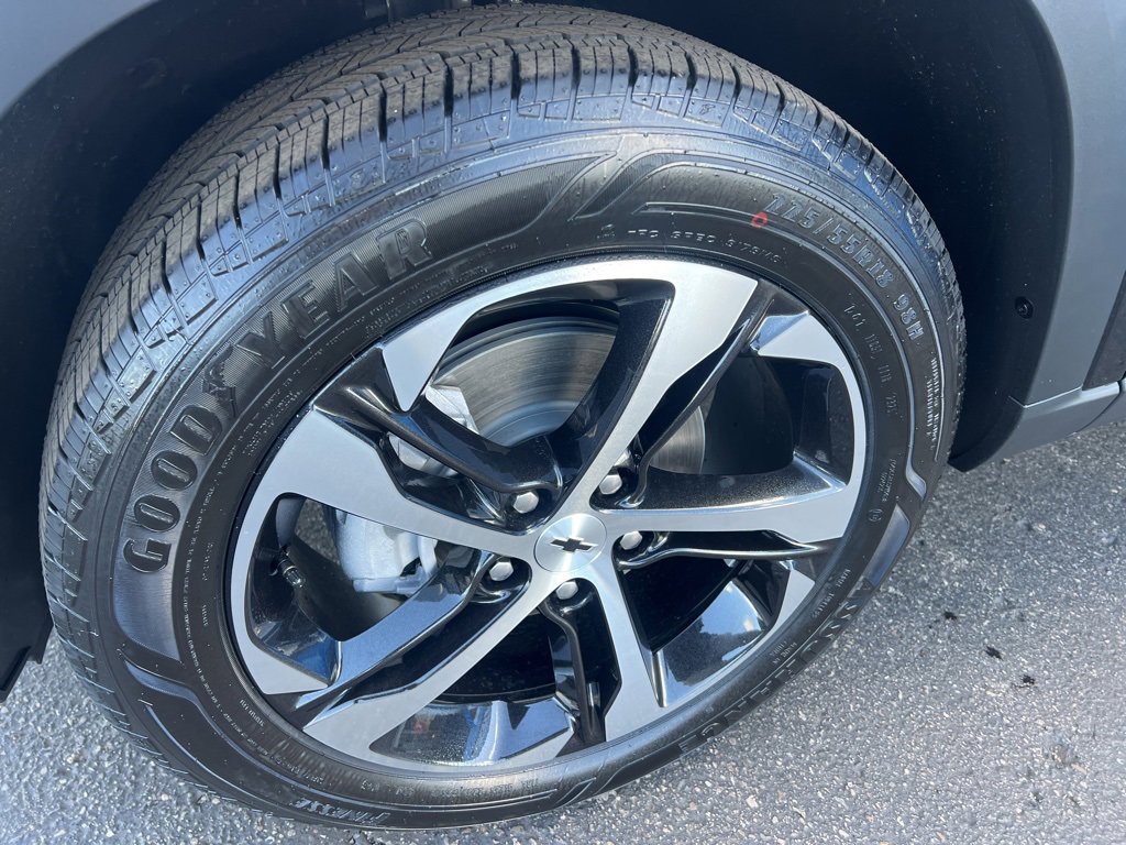 2026 Chevrolet Trax photo 3