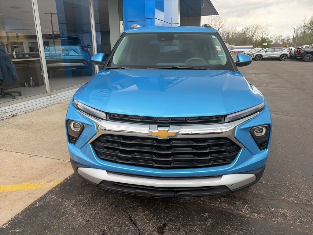 Used 2025 Chevrolet Trailblazer LT SUV