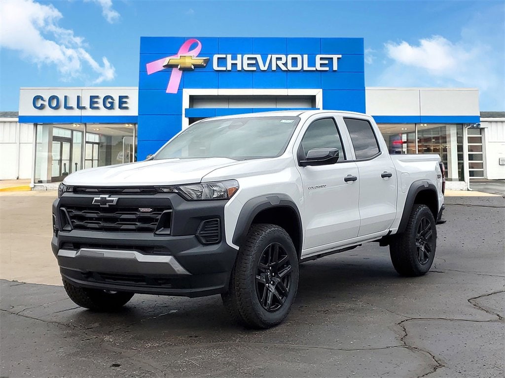 2025 Chevrolet Colorado Truck 