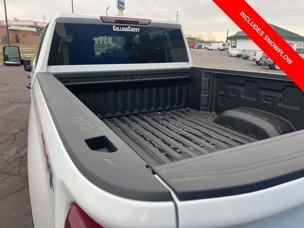 2026 Chevrolet Silverado 2500 HD Custom - Photo 10