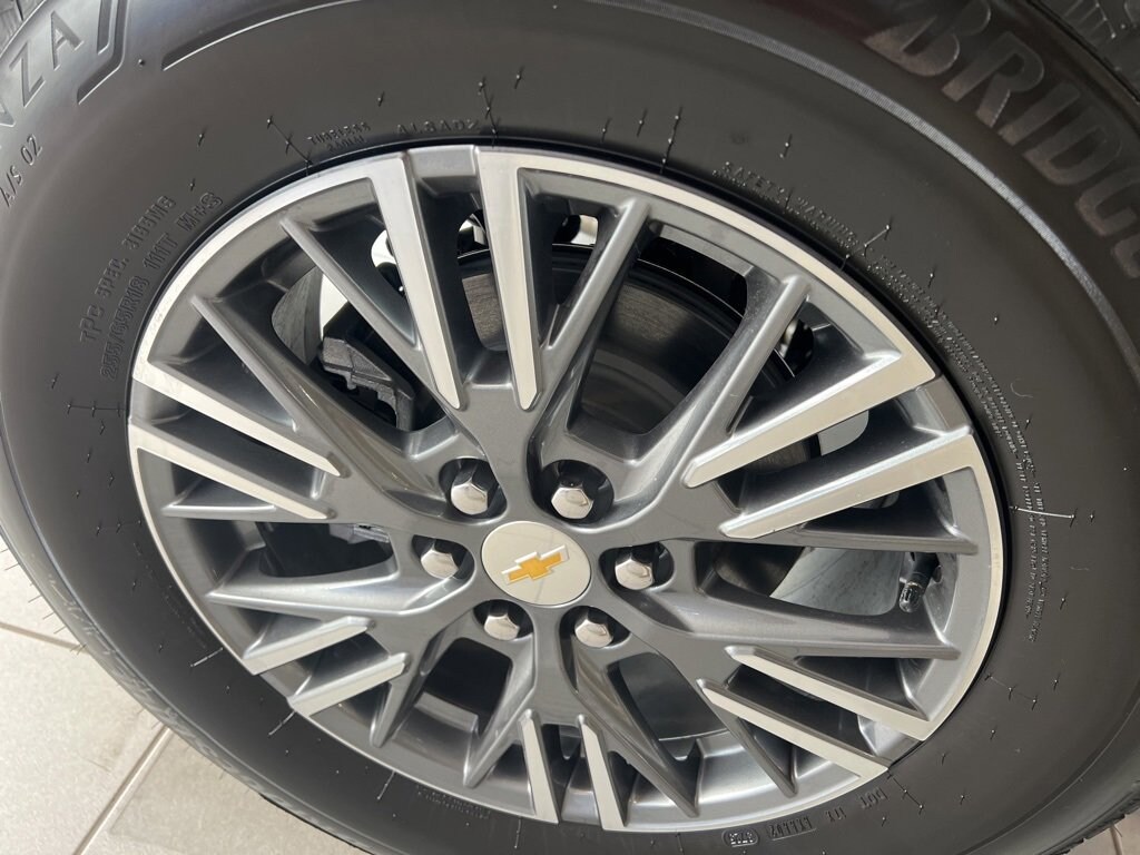 New 2026 Chevrolet Traverse LT SUV