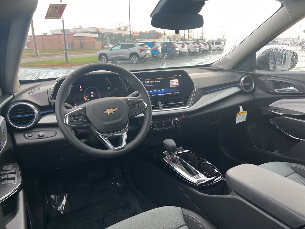 2026 Chevrolet Trax LT - Photo 12