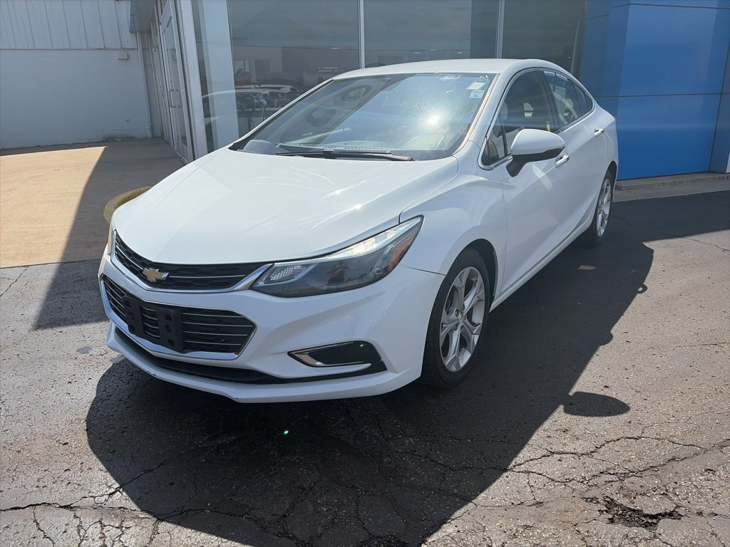 Used 2018 Chevrolet Cruze Premier with VIN 1G1BF5SM3J7178751 for sale in Albion, MI