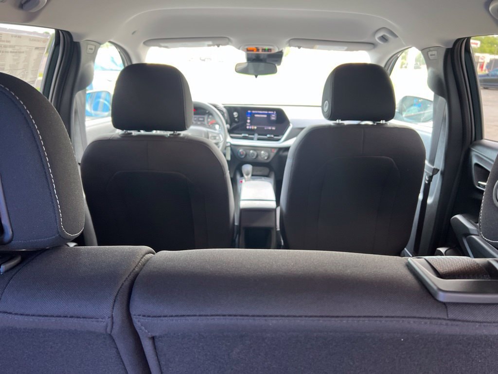 2026 Chevrolet Trax LS - Photo 10