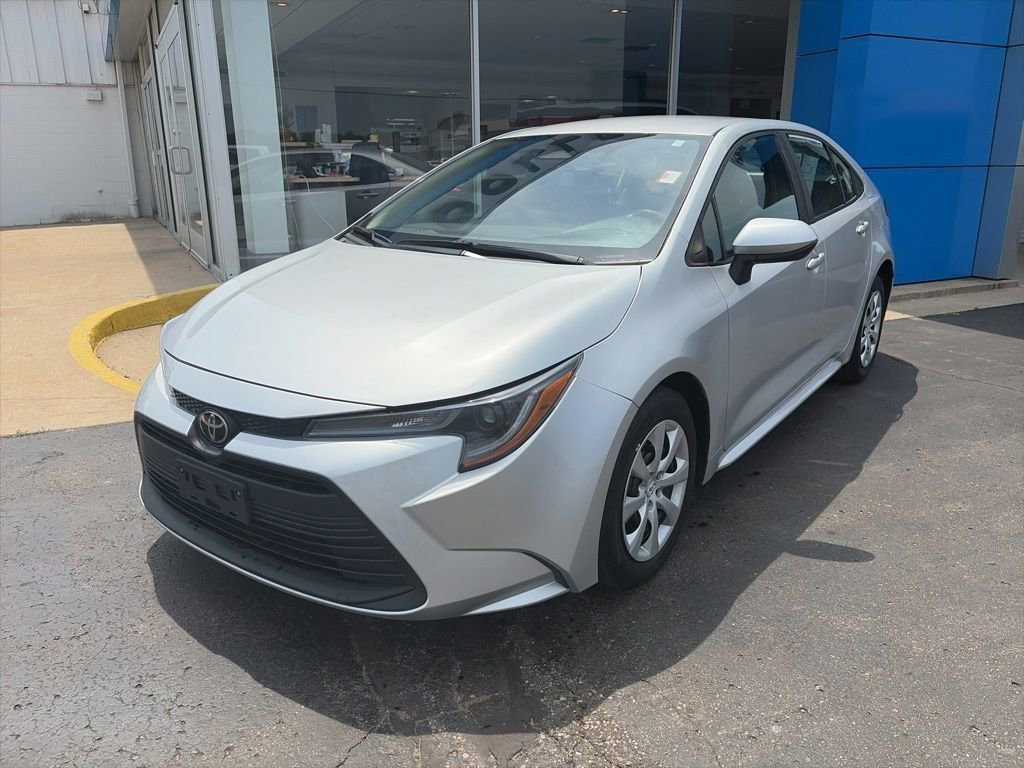 Used 2024 Toyota Corolla LE