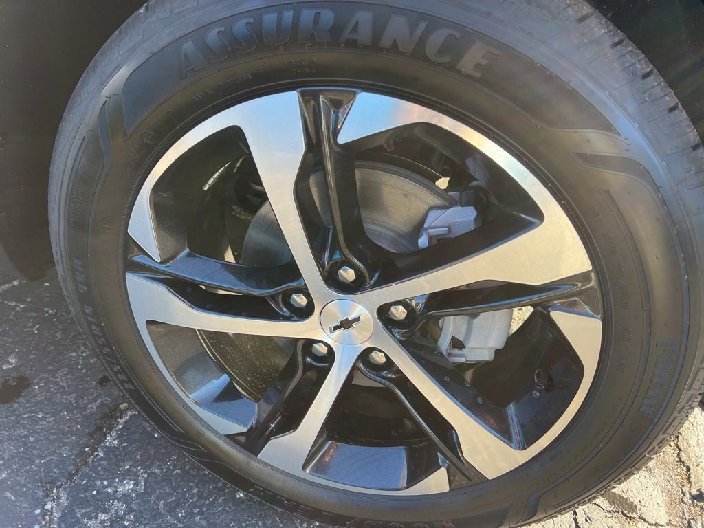 2026 Chevrolet Trax photo 2