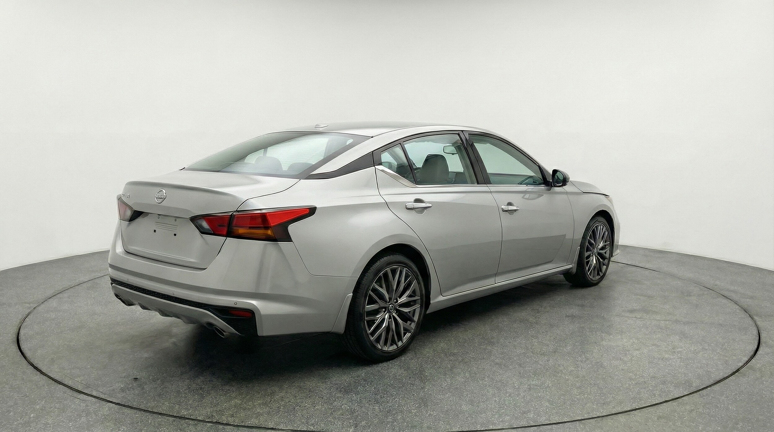 Thumbnail: 2025 Nissan Altima - 7