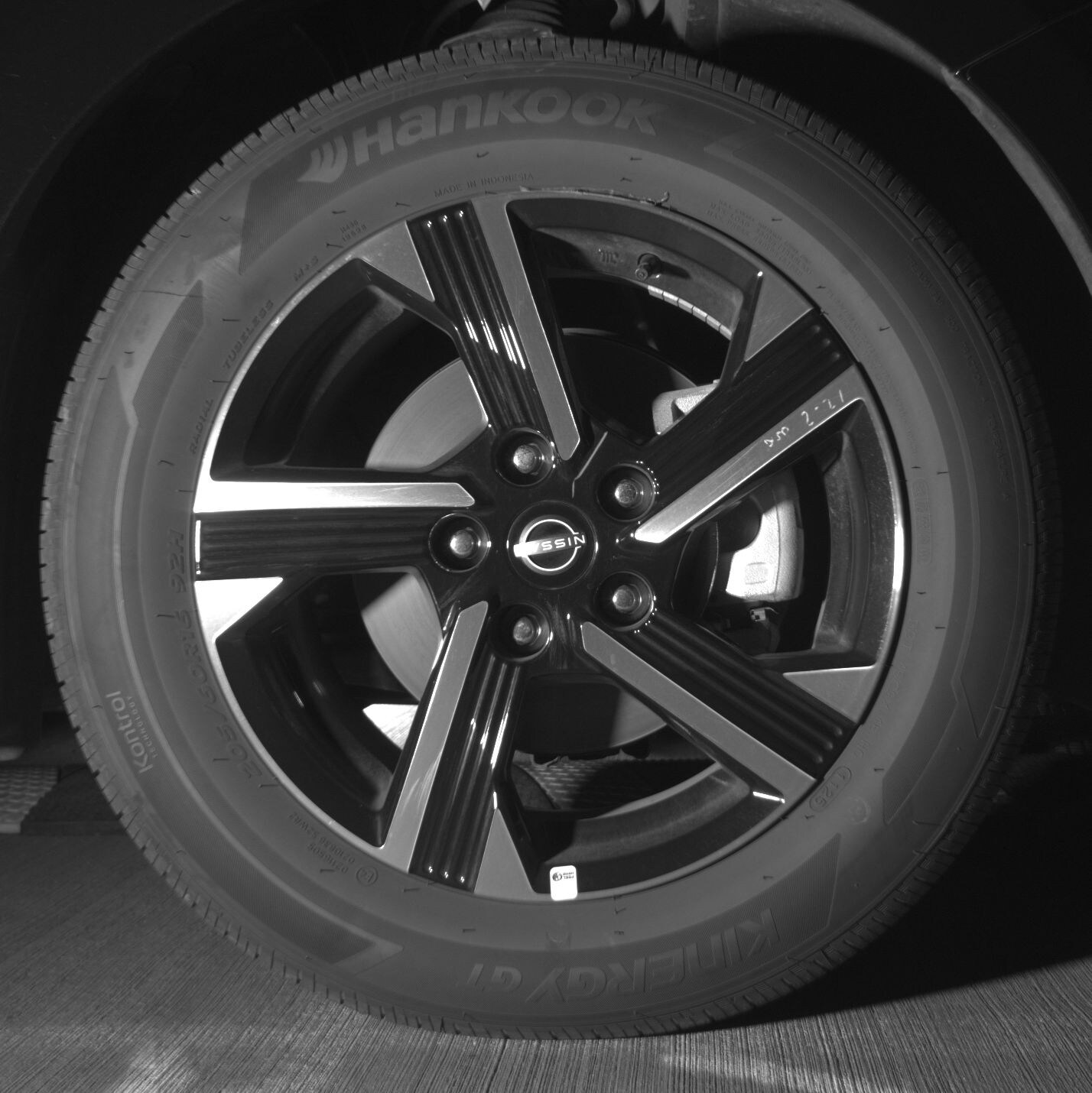 Thumbnail: 2025 Nissan Sentra - 10