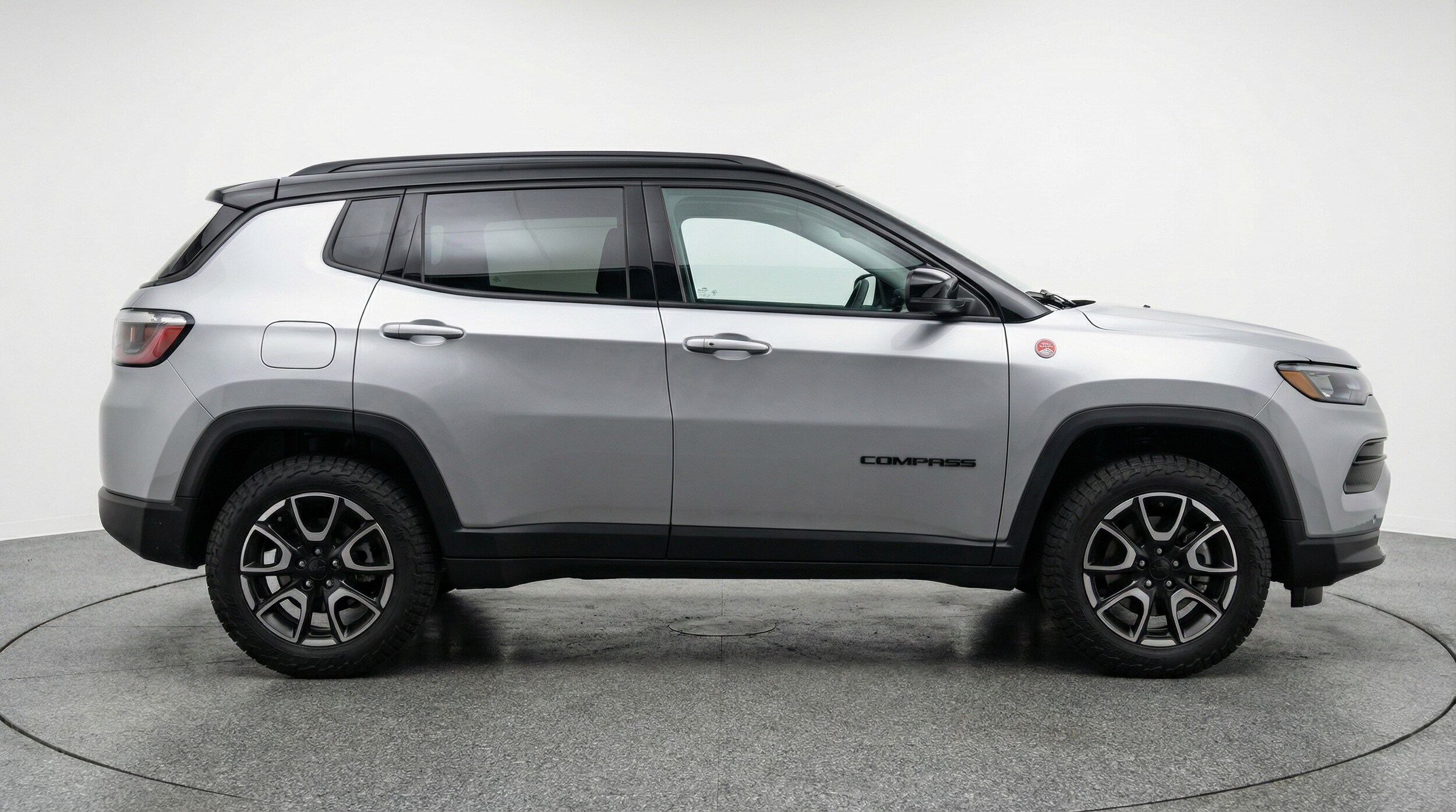 Thumbnail: 2025 Jeep Compass - 8
