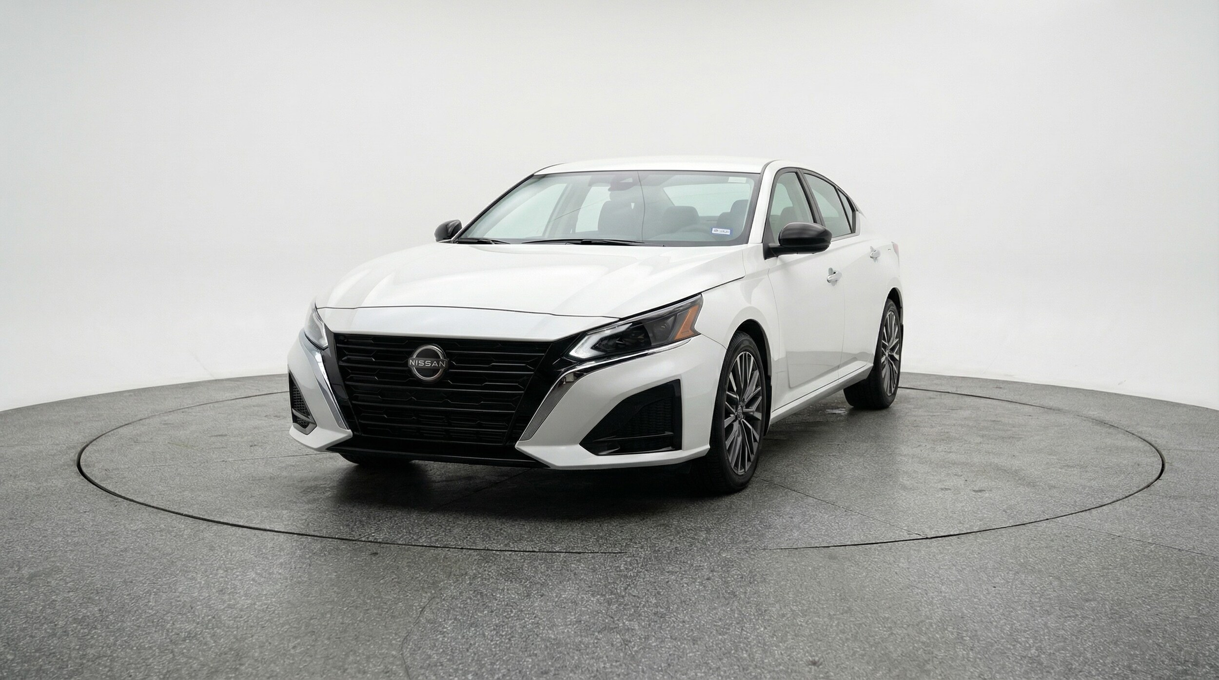 Thumbnail: 2025 Nissan Altima - 2