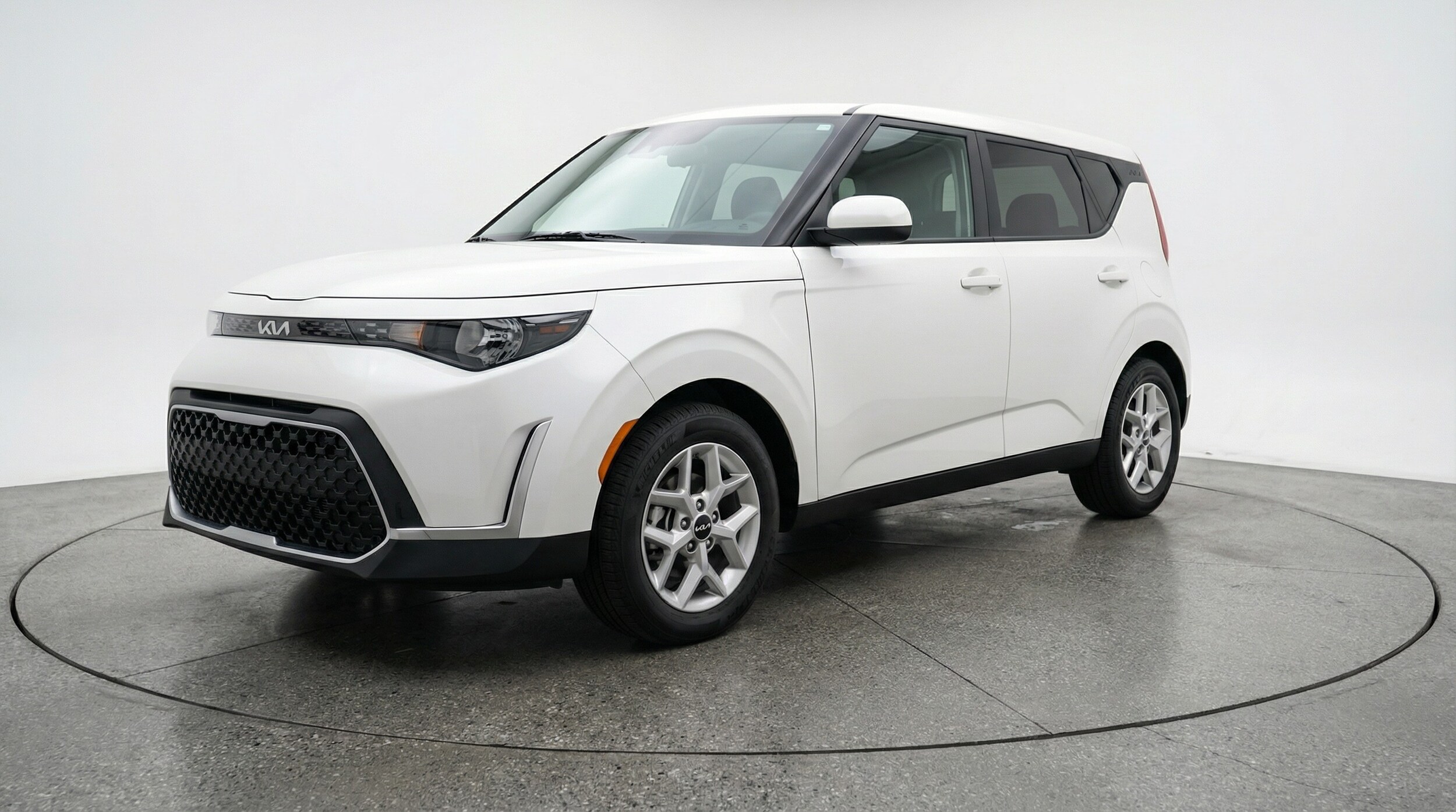 Thumbnail: 2025 Kia Soul - 3