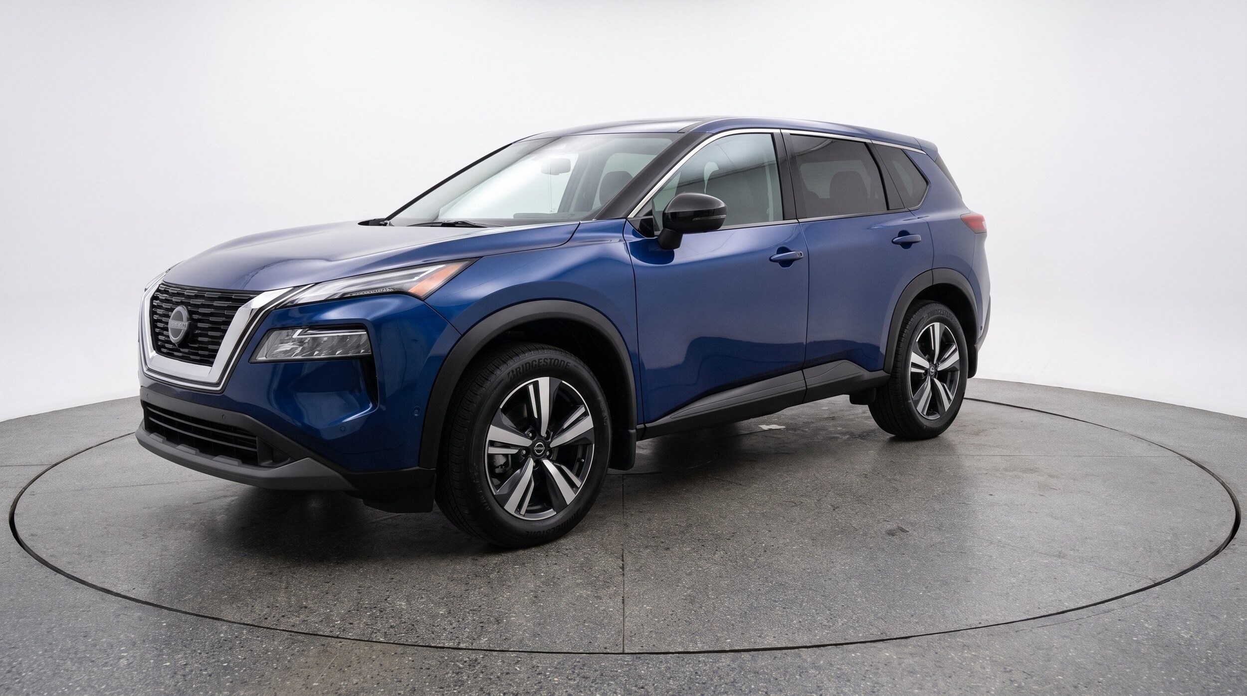 Thumbnail: 2026 Nissan Rogue - 3