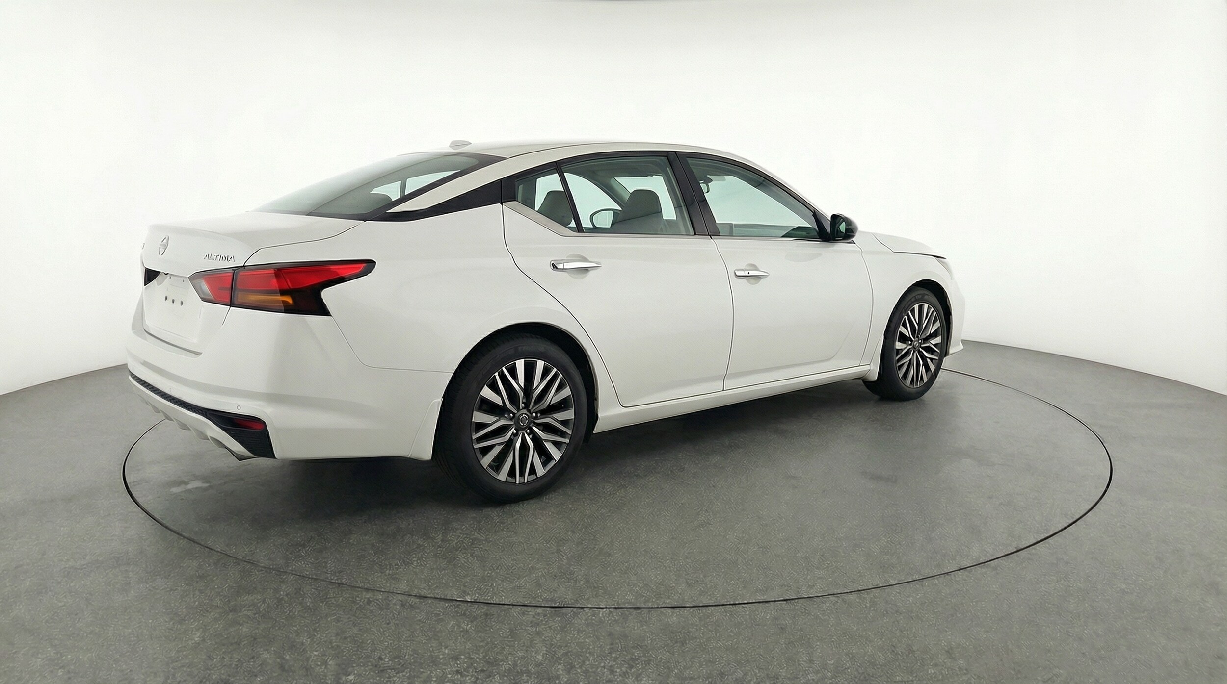 Thumbnail: 2025 Nissan Altima - 7