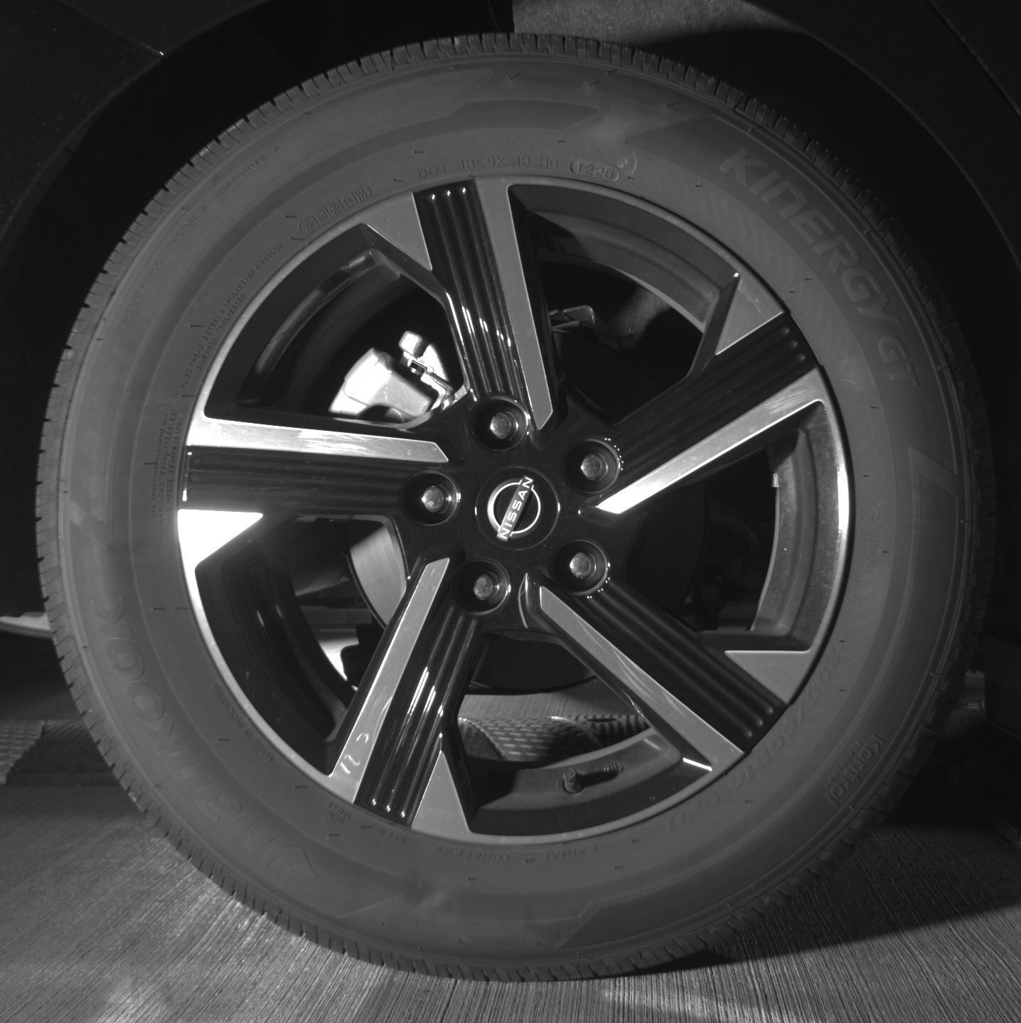 Thumbnail: 2025 Nissan Sentra - 12